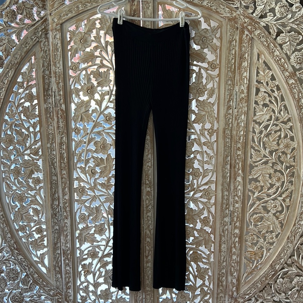 BCBG BOOT CUT PANTS